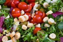eat, salat, salad, essen, vegetables, green, fresh, nutrition, vegetarian, tomatoes, food, healthy, vitamins, tasty, vegetable, dinner, essen, essen, essen, essen, essen
