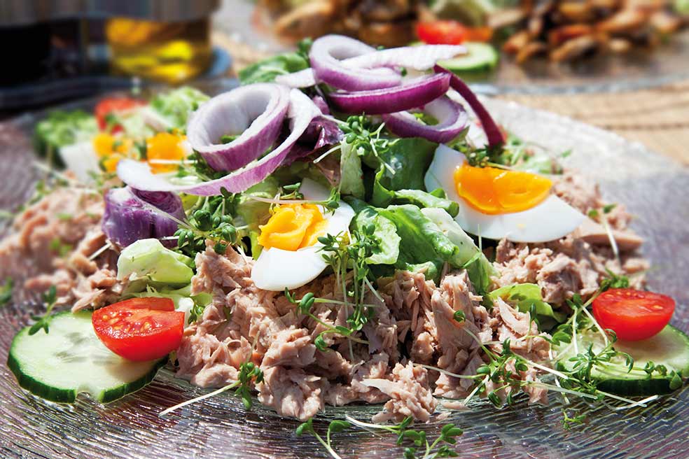 Thunfischsalat mit Ei Rezept